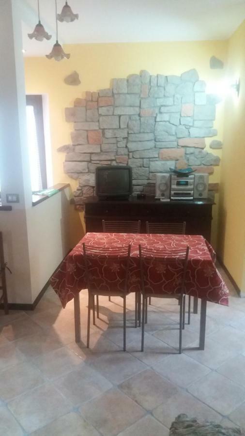 Miniappartamento Gony Plesio Exterior photo